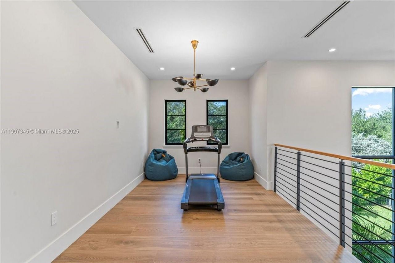 11907 SW 70th Ave, Pinecrest, FL 33156 Photo