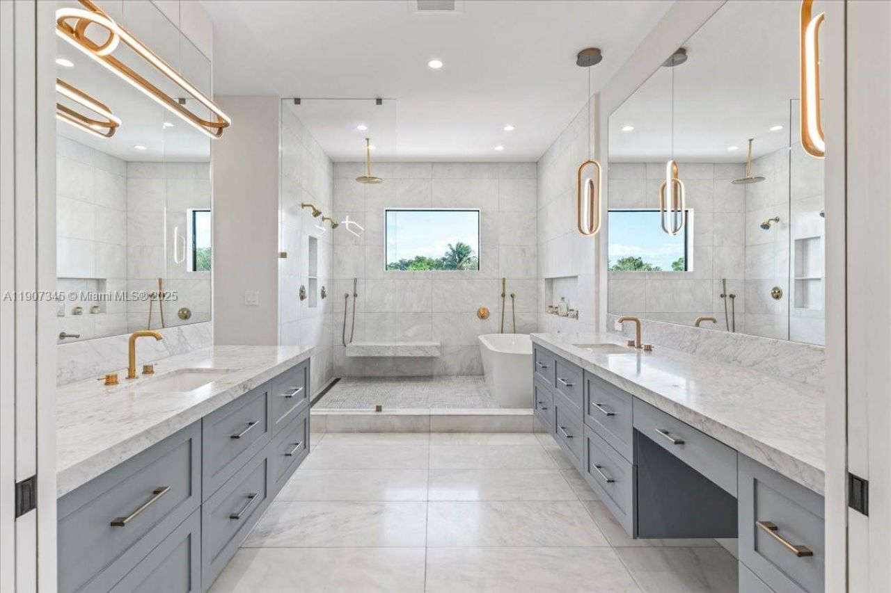 11907 SW 70th Ave, Pinecrest, FL 33156 Photo