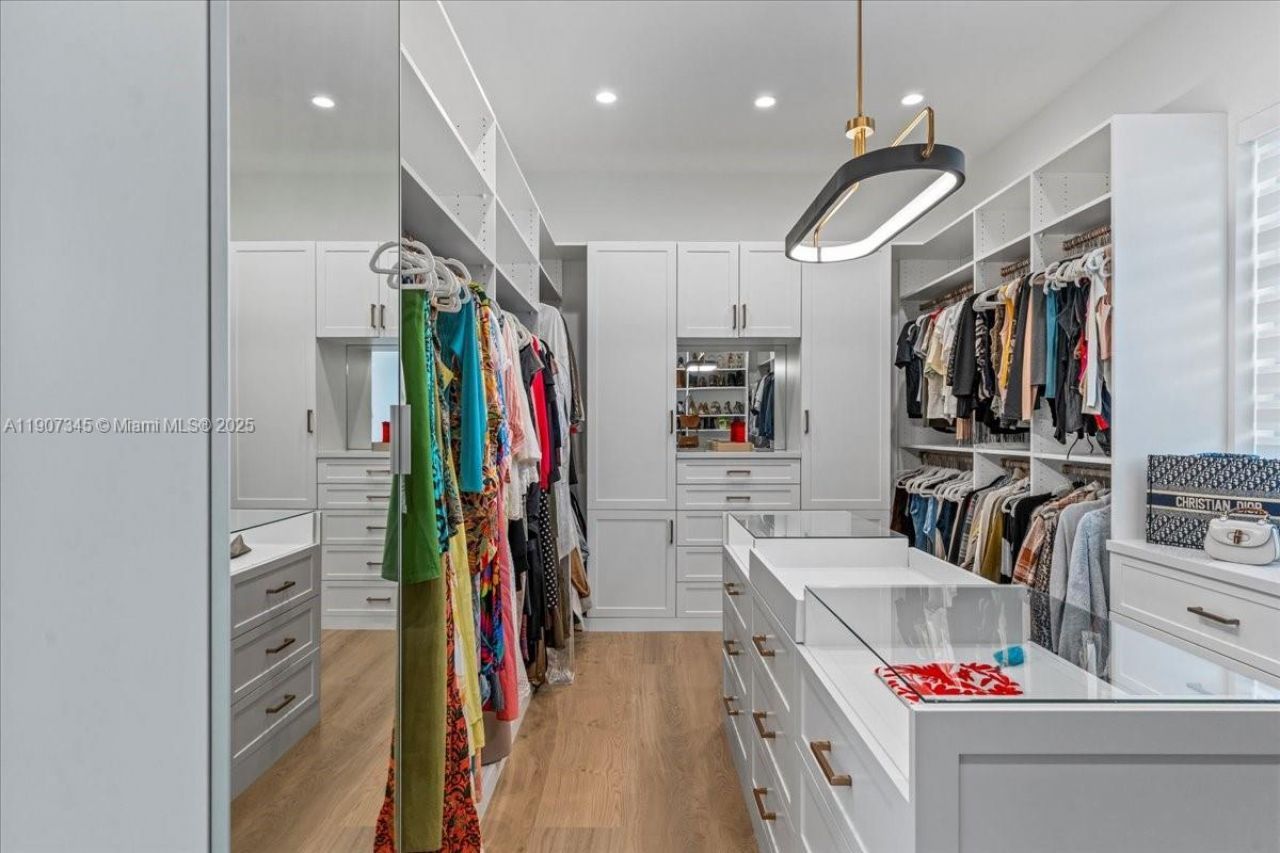 11907 SW 70th Ave, Pinecrest, FL 33156 Photo