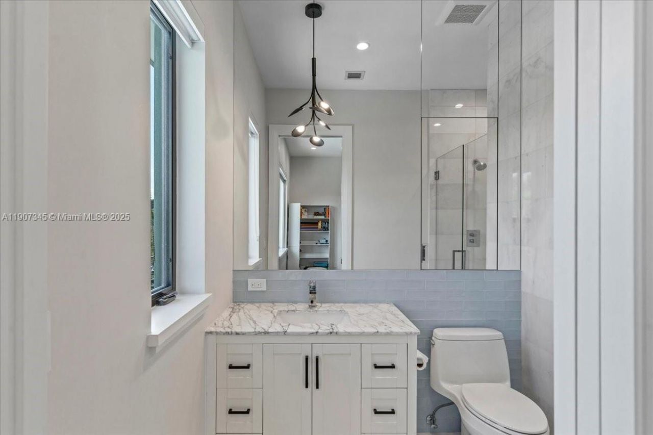 11907 SW 70th Ave, Pinecrest, FL 33156 Photo