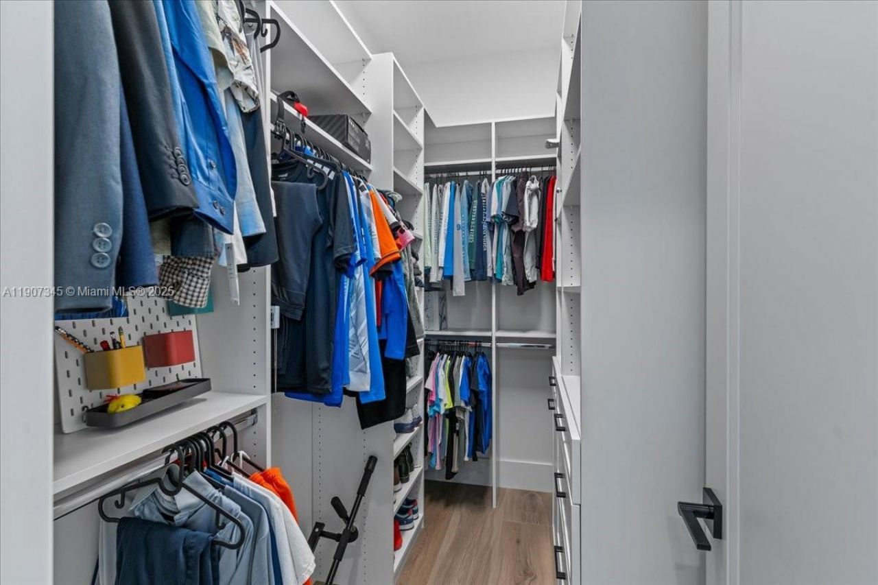 11907 SW 70th Ave, Pinecrest, FL 33156 Photo