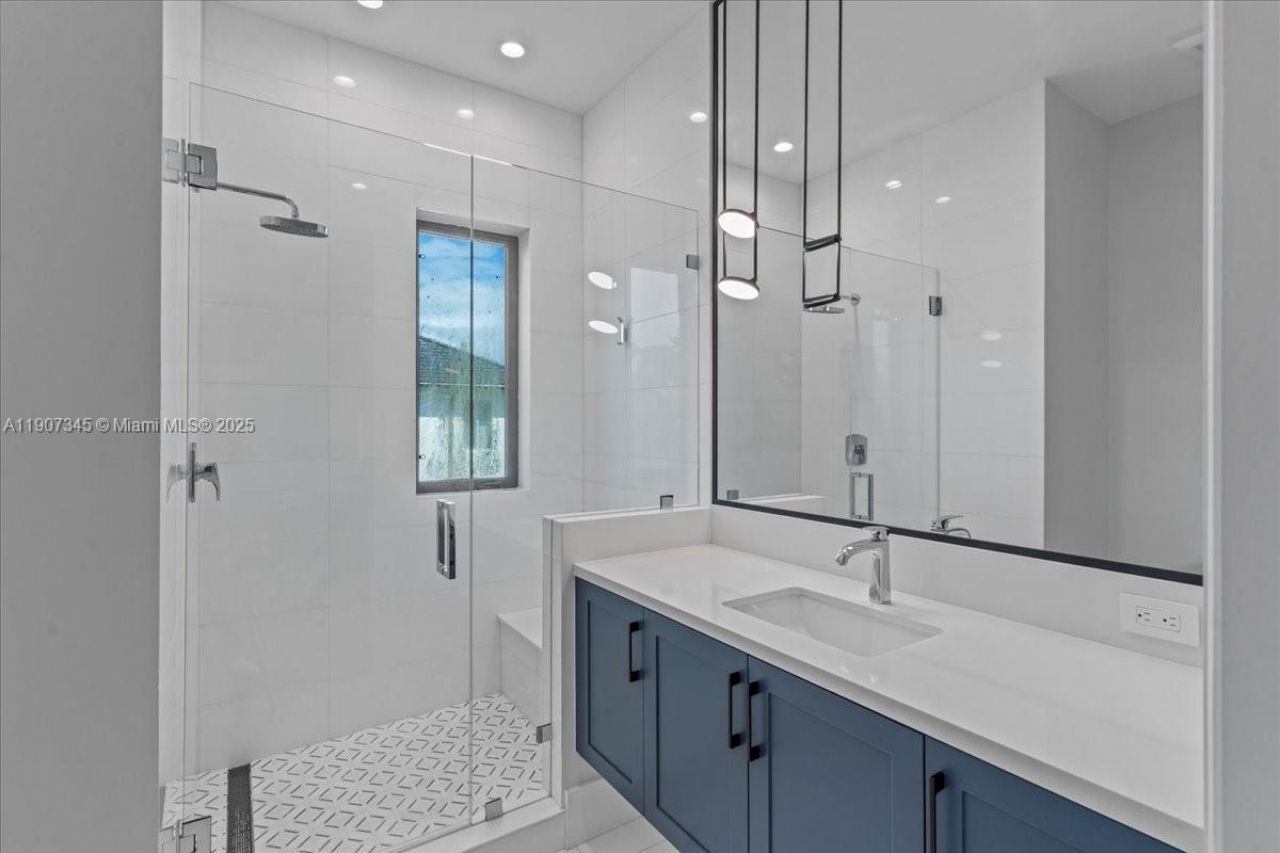 11907 SW 70th Ave, Pinecrest, FL 33156 Photo