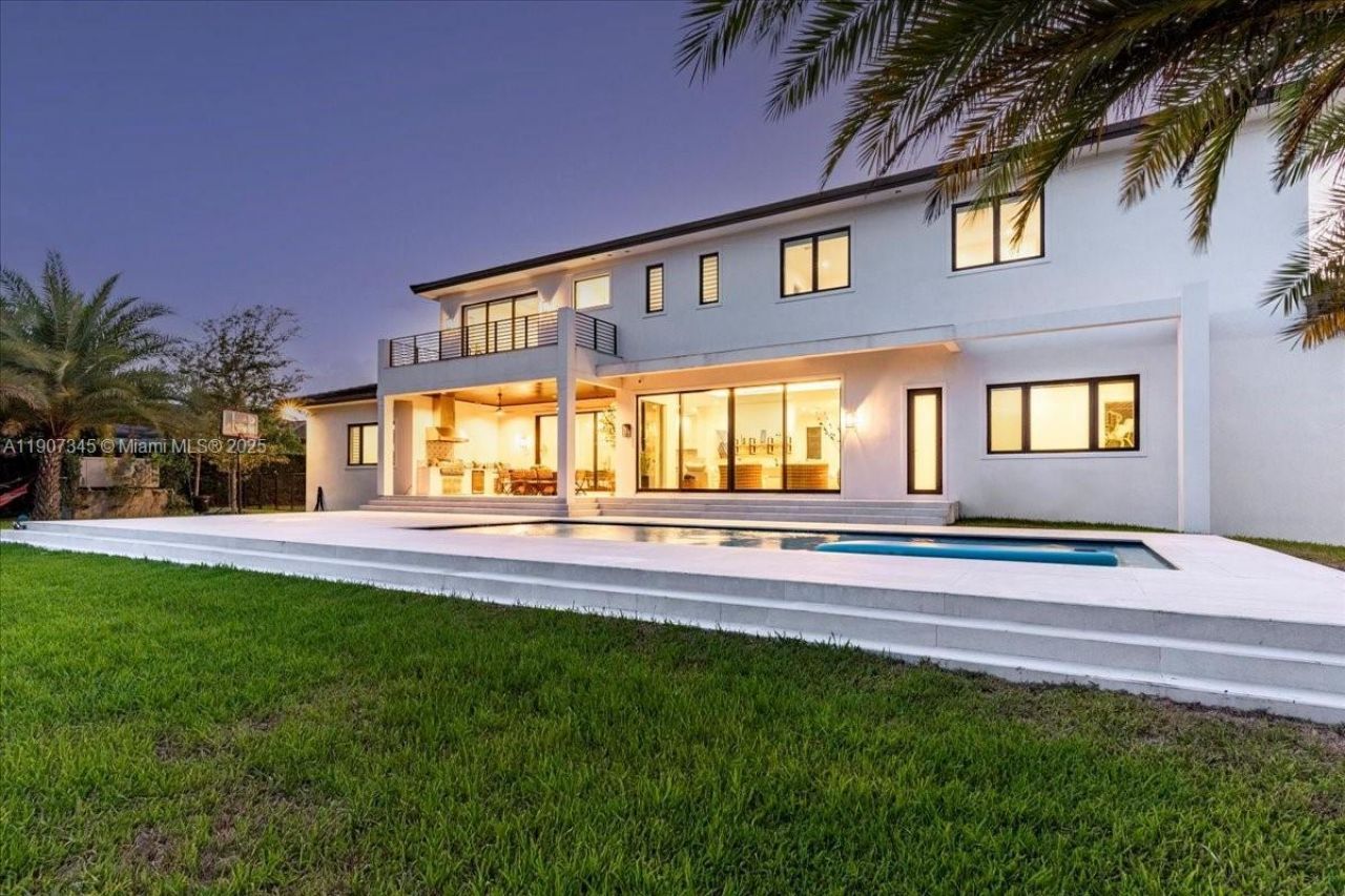 11907 SW 70th Ave, Pinecrest, FL 33156 Photo