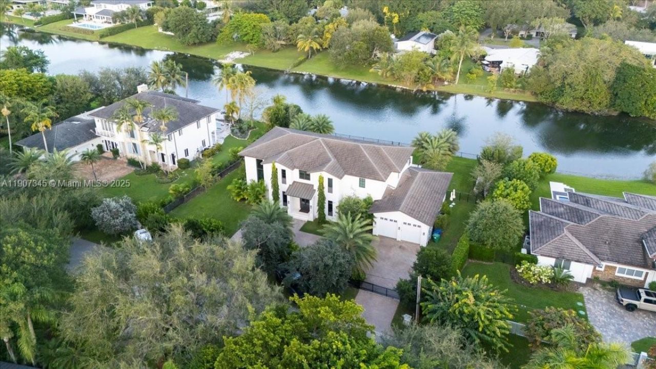 11907 SW 70th Ave, Pinecrest, FL 33156 Photo