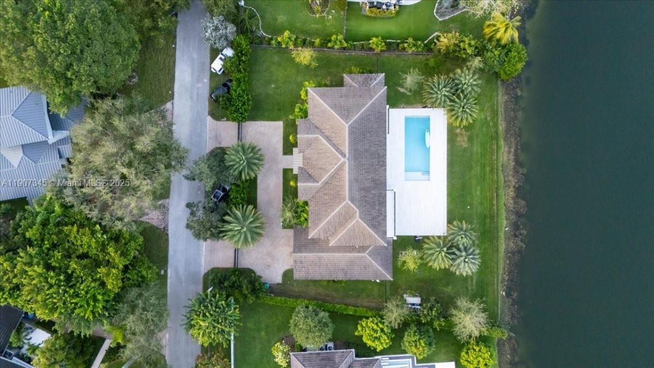 11907 SW 70th Ave, Pinecrest, FL 33156 Photo