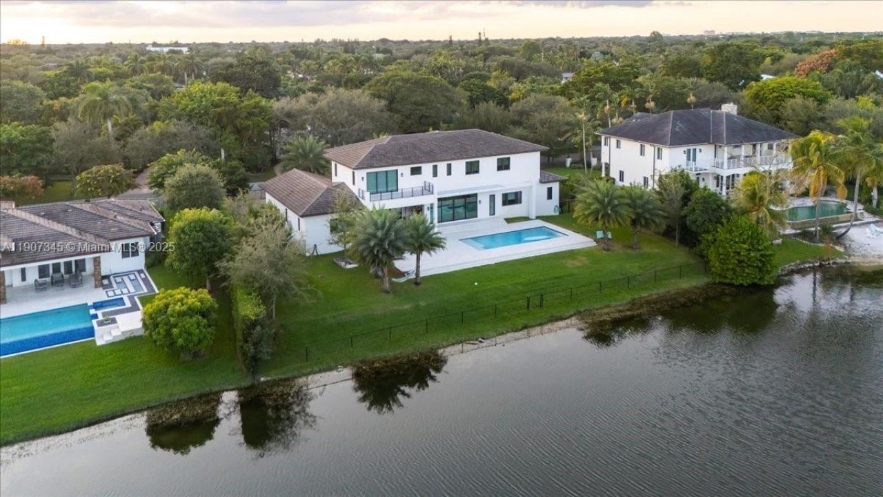 11907 SW 70th Ave, Pinecrest, FL 33156 Photo