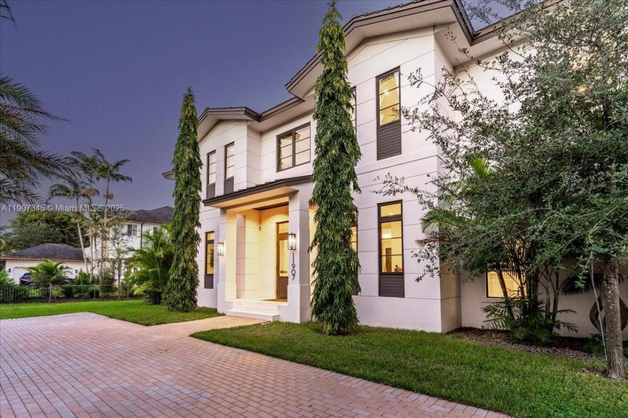 11907 SW 70th Ave, Pinecrest, FL 33156 Photo