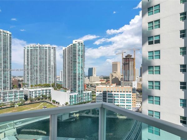 41 SE 5th St, Unit 1217, Miami, FL 33131
