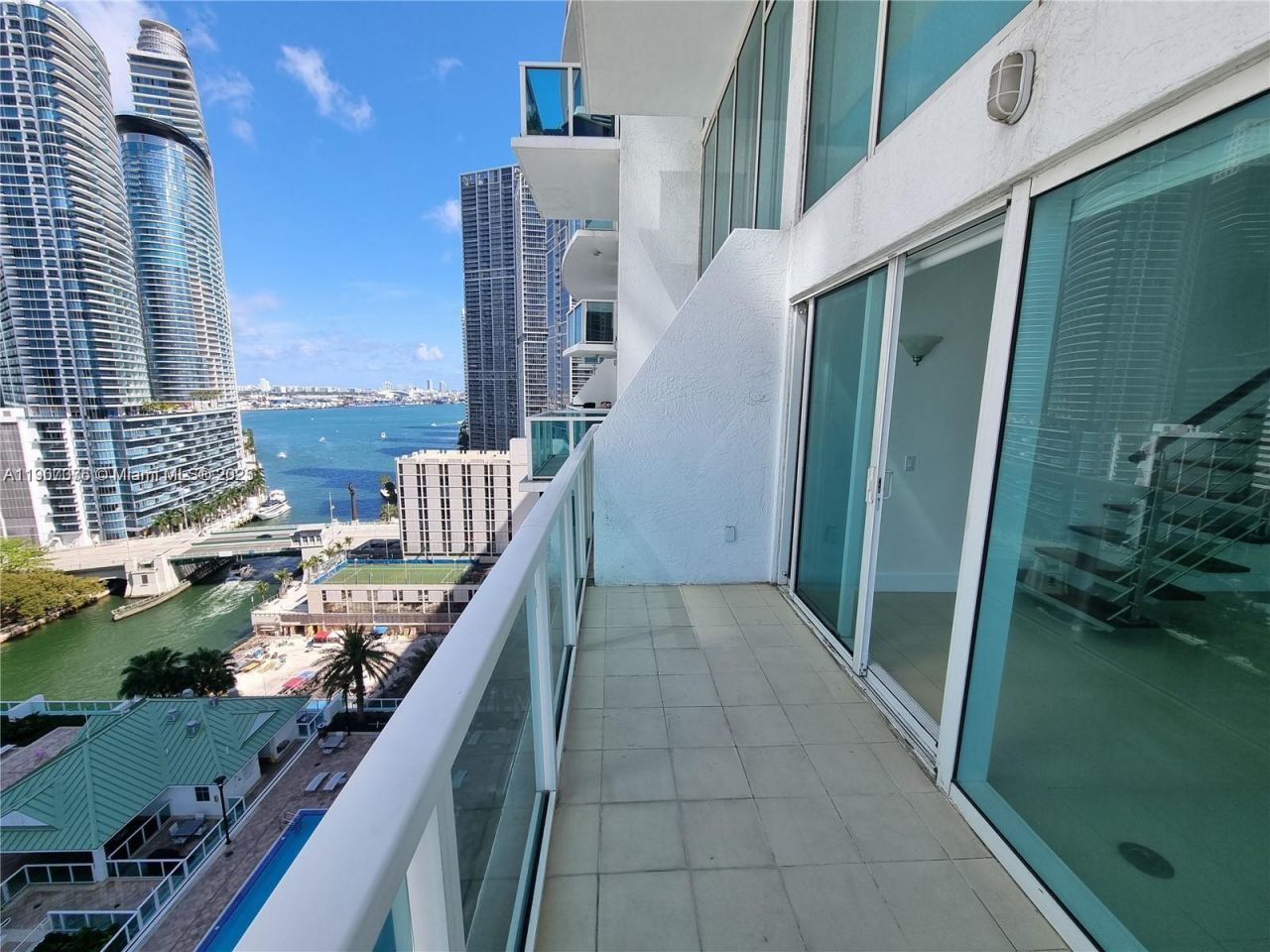 41 SE 5th St, Unit 1217, Miami, FL 33131 Photo