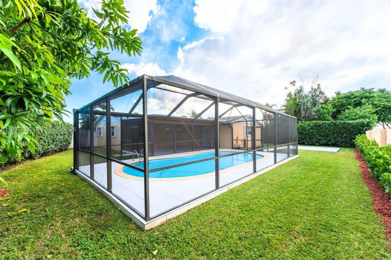 10835 SW 152nd Ter, Miami, FL 33157 Photo