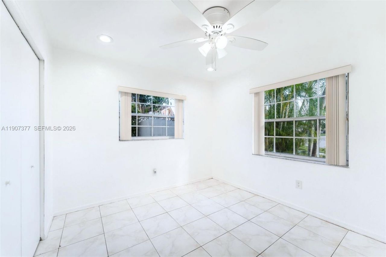 10835 SW 152nd Ter, Miami, FL 33157 Photo