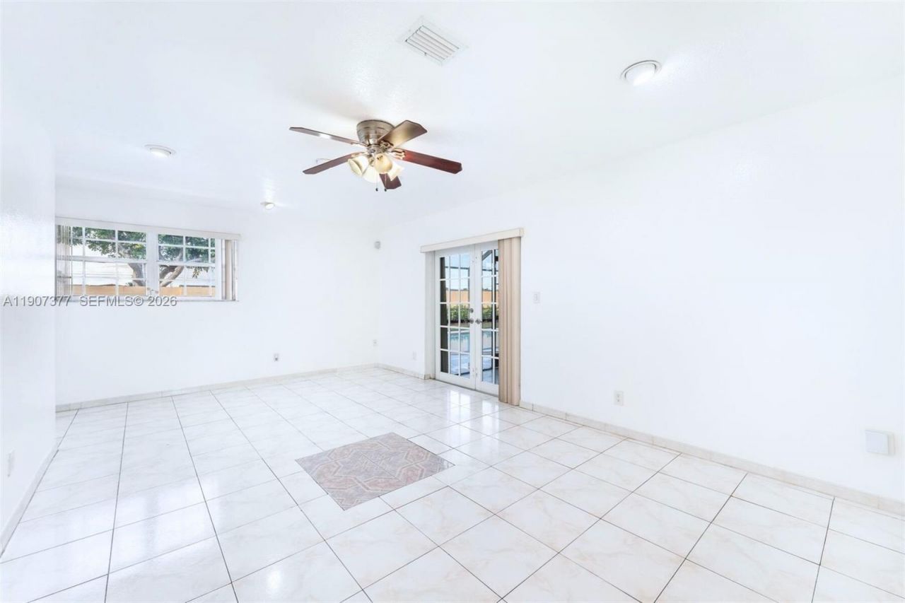 10835 SW 152nd Ter, Miami, FL 33157 Photo