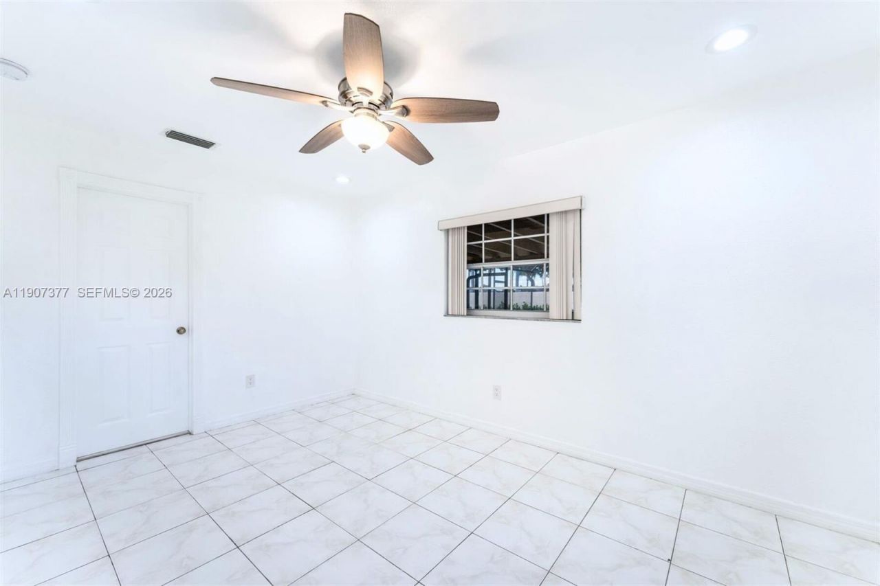 10835 SW 152nd Ter, Miami, FL 33157 Photo