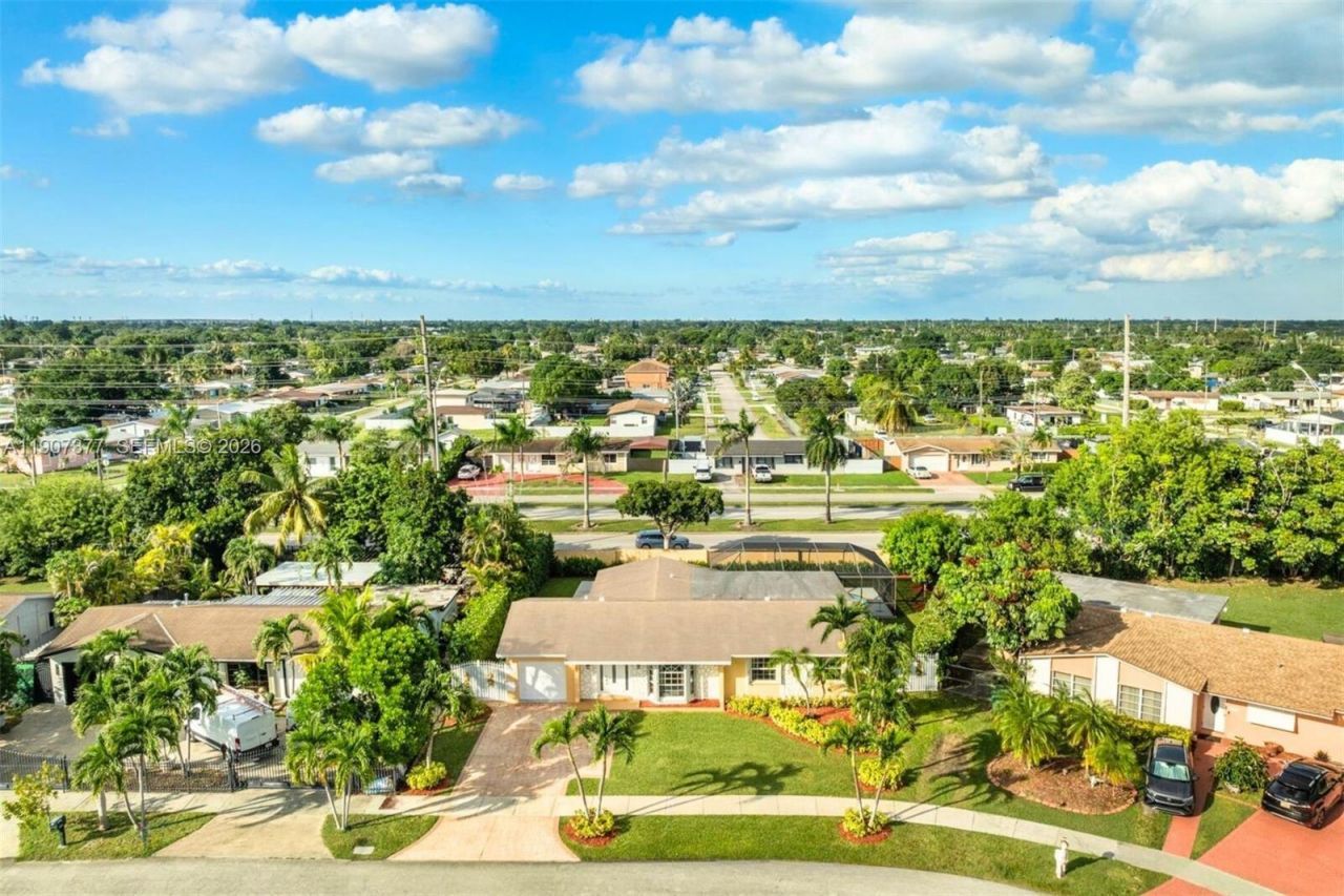 10835 SW 152nd Ter, Miami, FL 33157 Photo