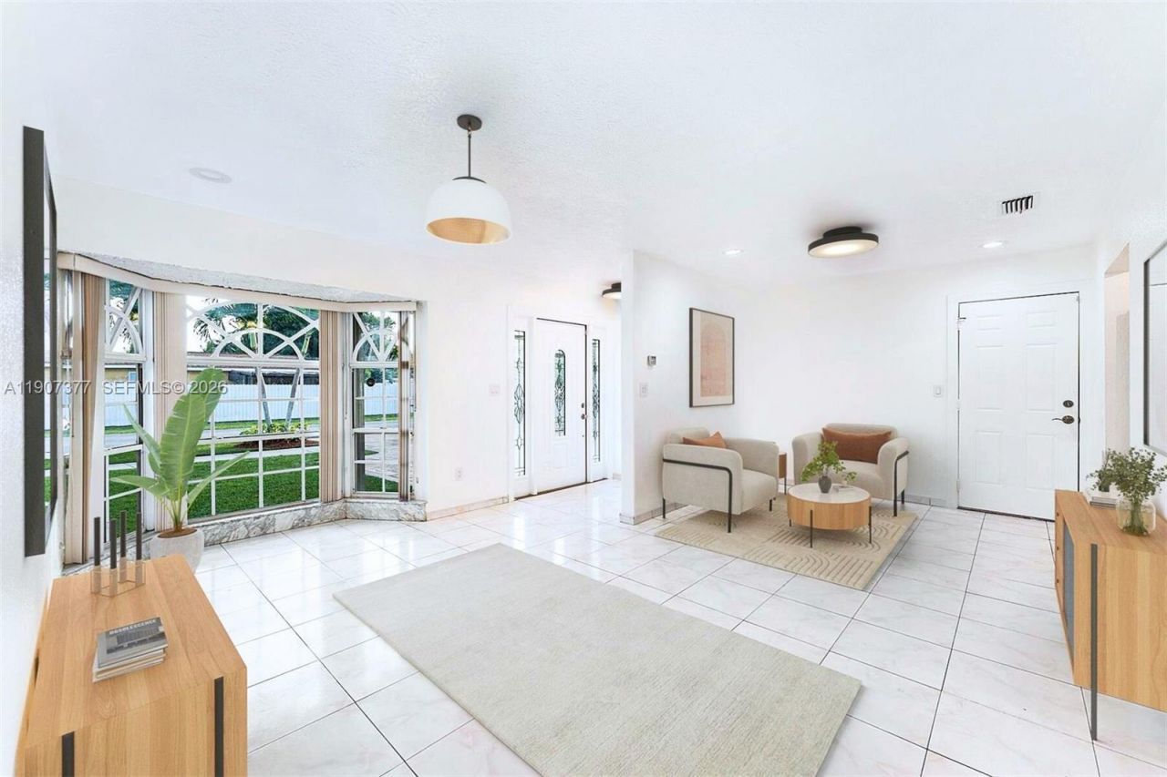 10835 SW 152nd Ter, Miami, FL 33157 Photo