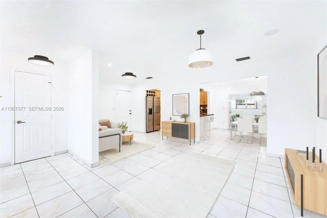 10835 SW 152nd Ter, Miami, FL 33157 Photo