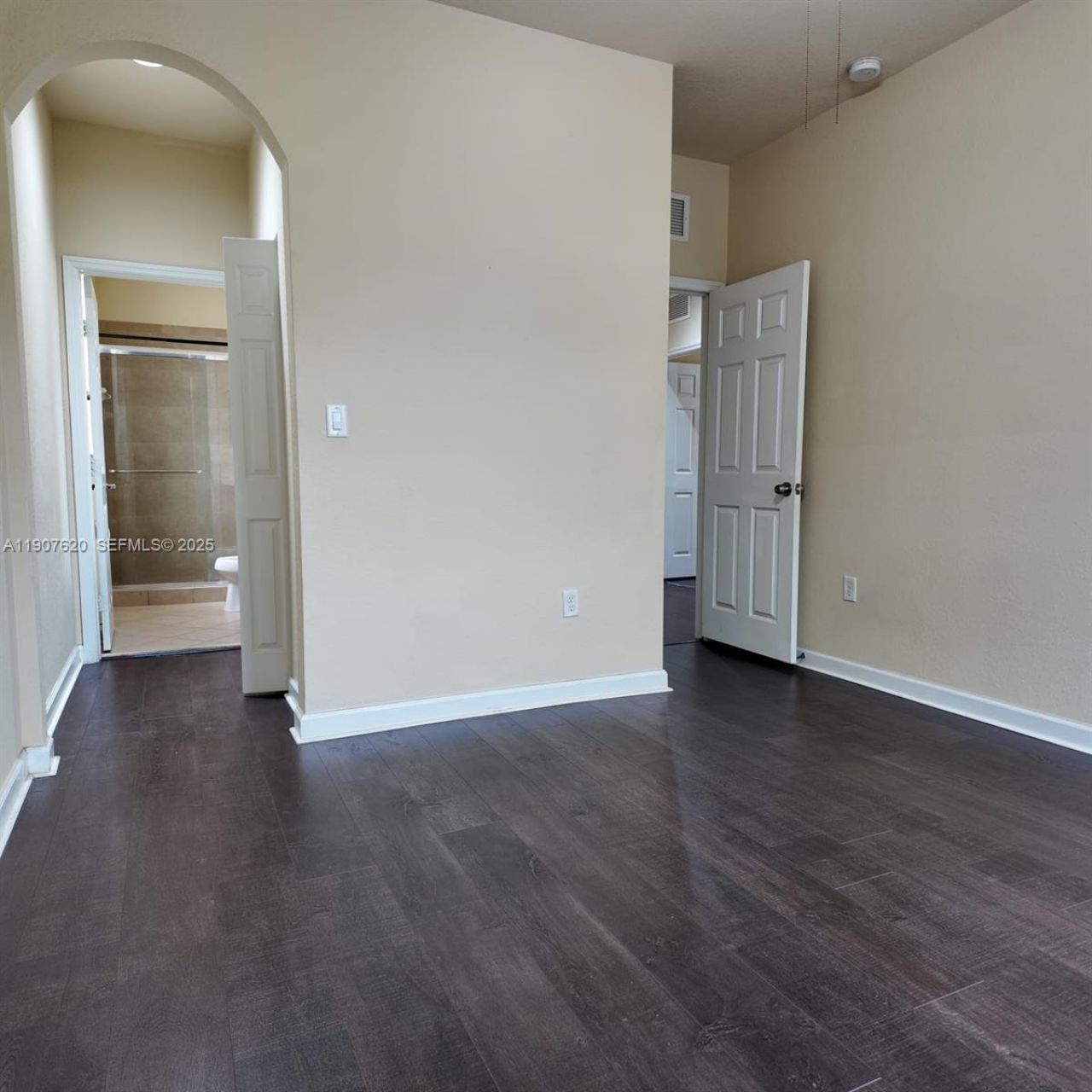 8618 W 33rd Ave, Unit 8618, Hialeah, FL 33018 Photo