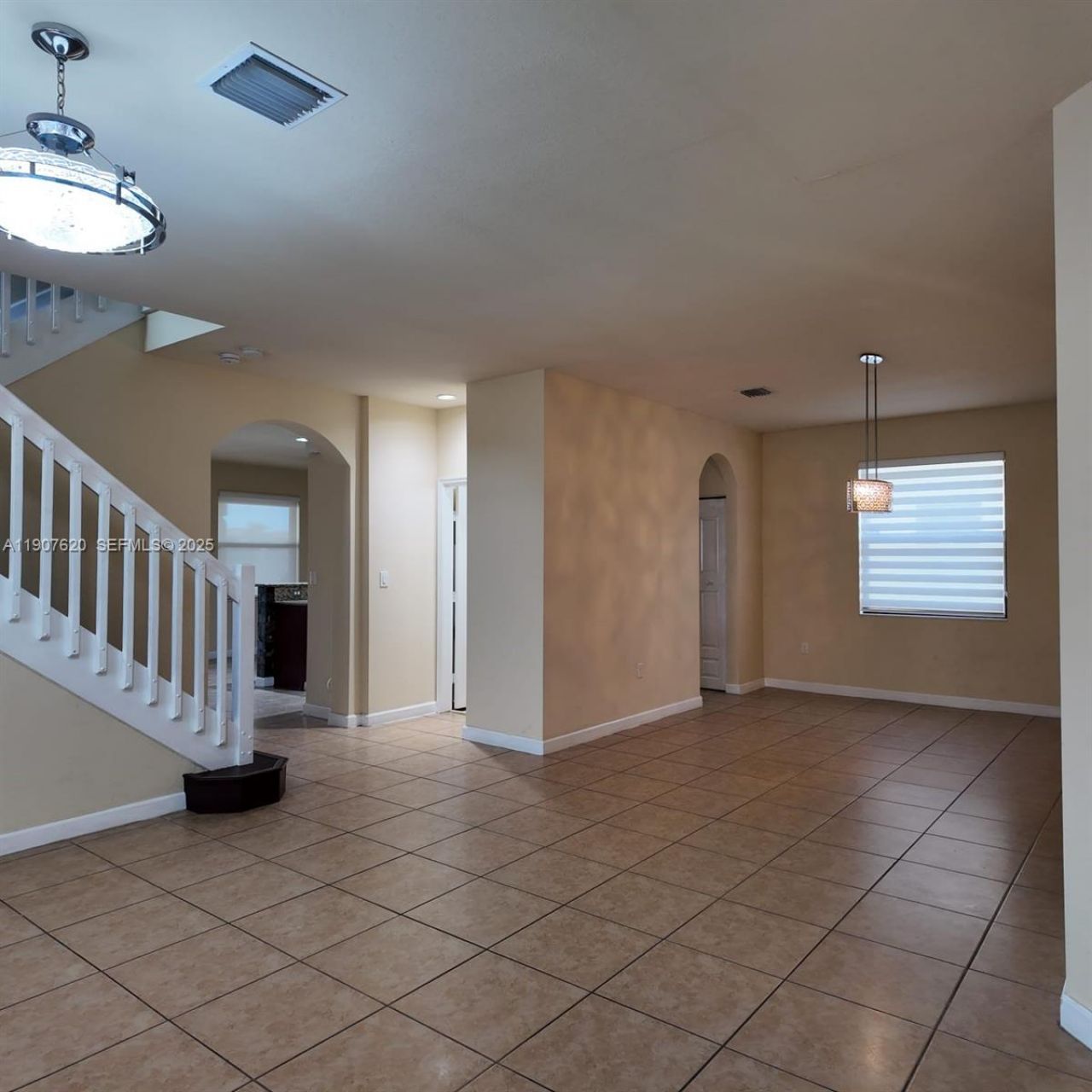 8618 W 33rd Ave, Unit 8618, Hialeah, FL 33018 Photo