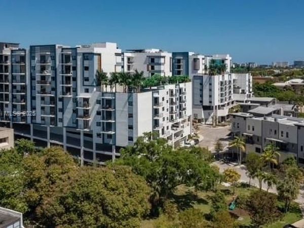 475 SE 1 Street, Unit 805-A, Pompano Beach, FL 33060