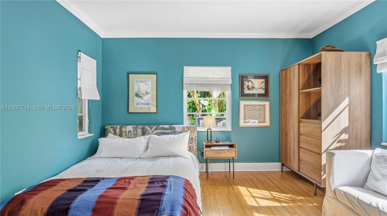 4805 Cherokee Ave, Miami Beach, FL 33140 Photo