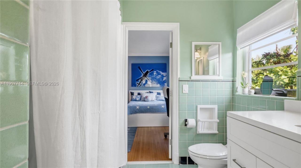 4805 Cherokee Ave, Miami Beach, FL 33140 Photo