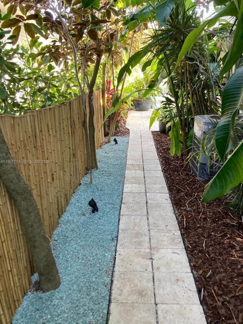 4805 Cherokee Ave, Miami Beach, FL 33140 Photo