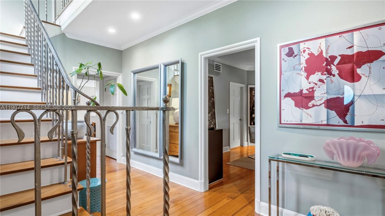 4805 Cherokee Ave, Miami Beach, FL 33140 Photo