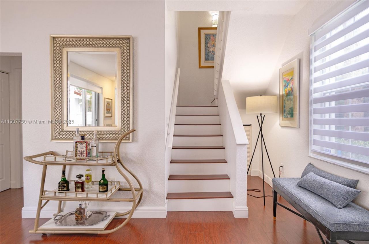 1115 Cherrypalm, Hollywood, FL 33019 Photo