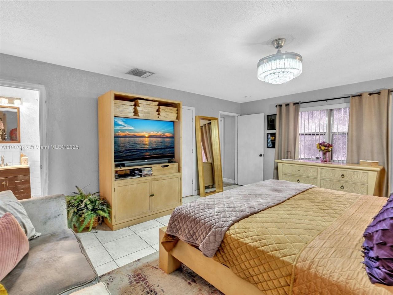 1307 NW 11 Street, Fort Lauderdale, FL 33311 Photo