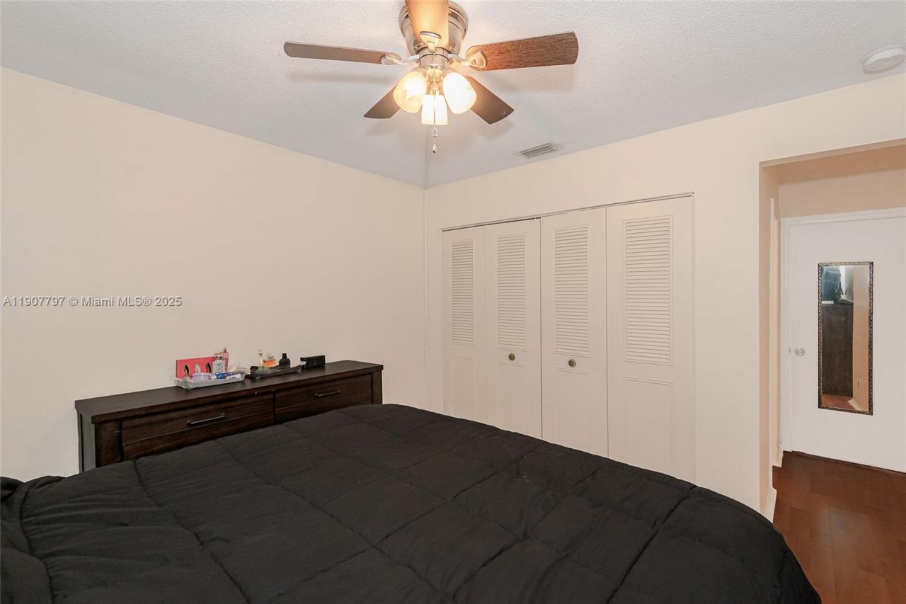 6903 NW 74th Pl, Tamarac, FL 33321 Photo