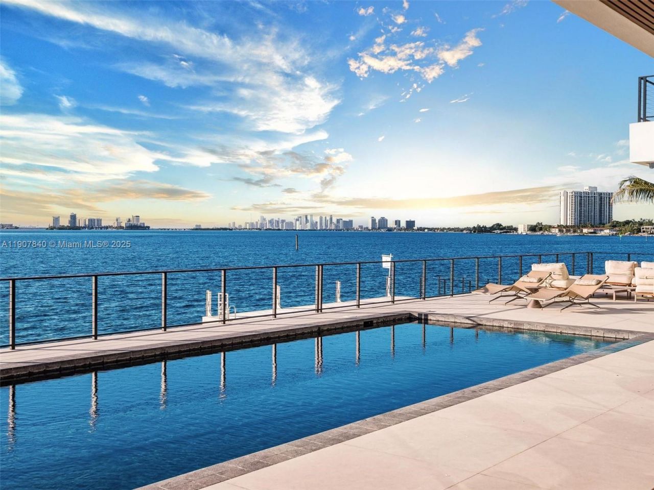 11400 N Bayshore Dr, North Miami, FL 33181 Photo