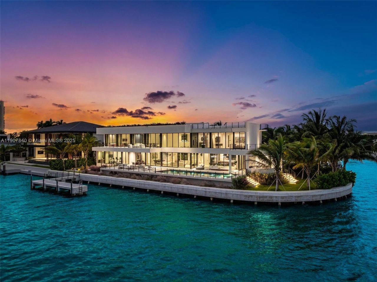 11400 N Bayshore Dr, North Miami, FL 33181 Photo