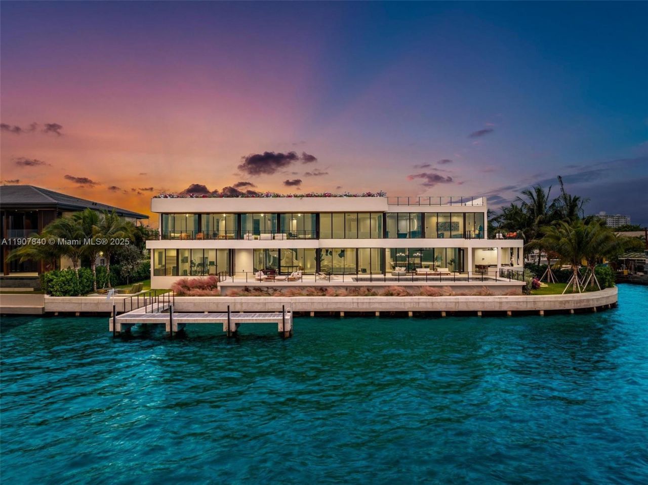 11400 N Bayshore Dr, North Miami, FL 33181 Photo