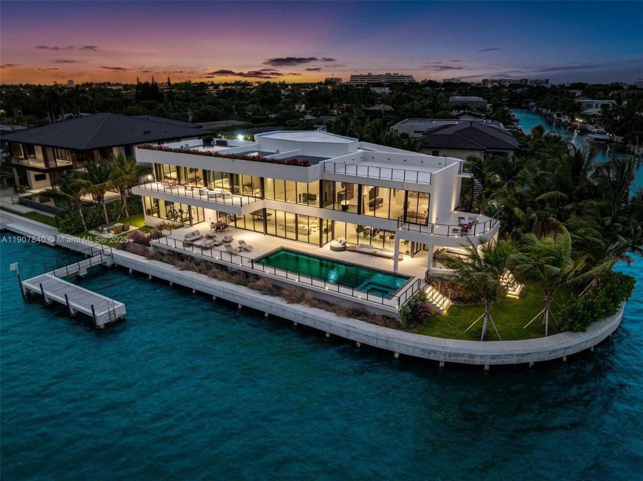 11400 N Bayshore Dr, North Miami, FL 33181 Photo