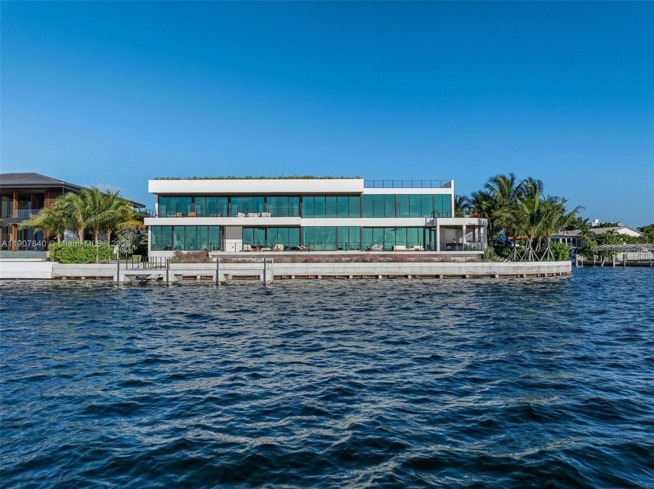 11400 N Bayshore Dr, North Miami, FL 33181 Photo