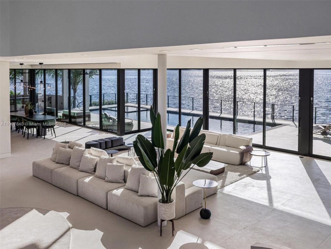 11400 N Bayshore Dr, North Miami, FL 33181 Photo