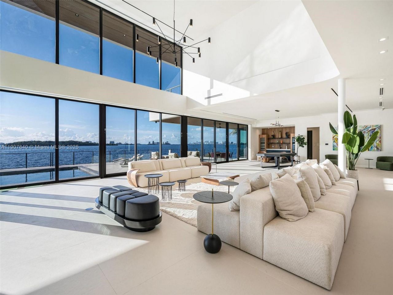 11400 N Bayshore Dr, North Miami, FL 33181 Photo