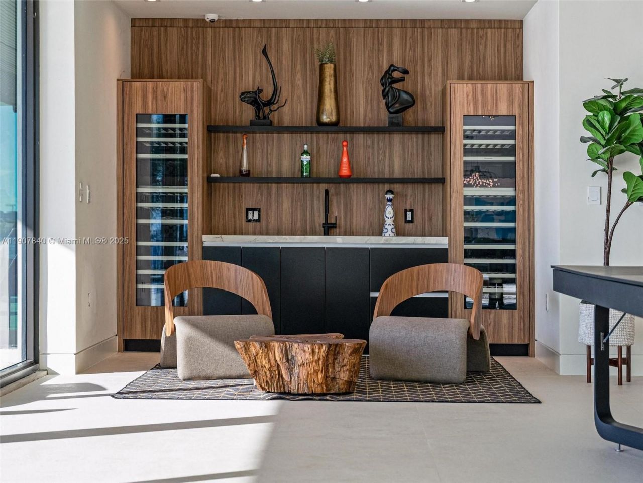 11400 N Bayshore Dr, North Miami, FL 33181 Photo