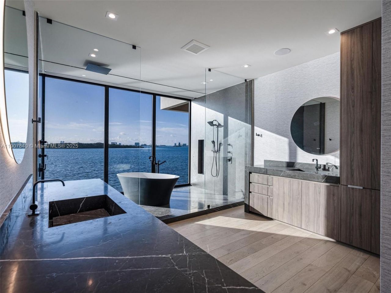 11400 N Bayshore Dr, North Miami, FL 33181 Photo