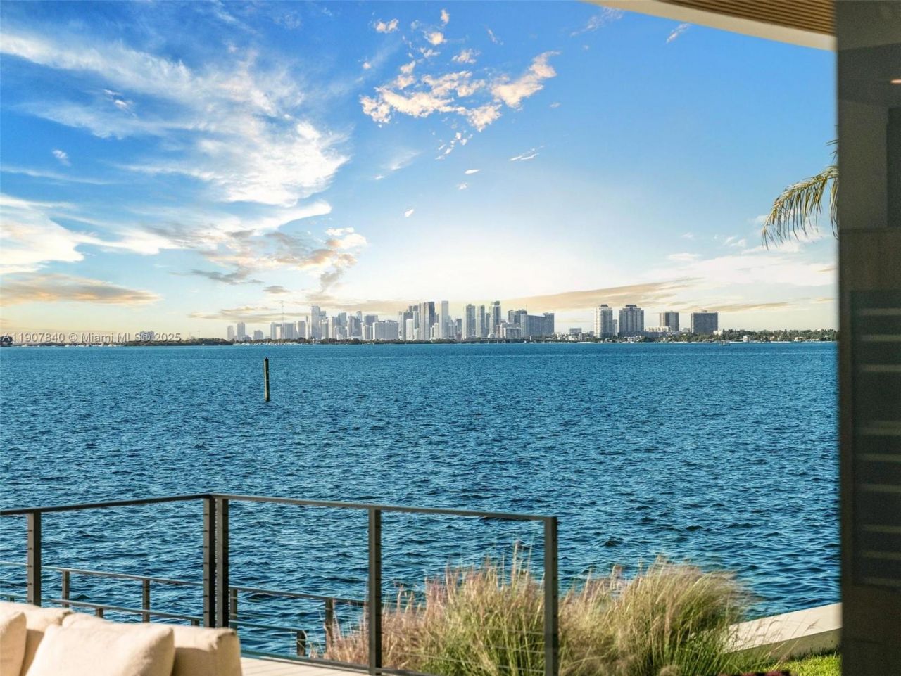 11400 N Bayshore Dr, North Miami, FL 33181 Photo