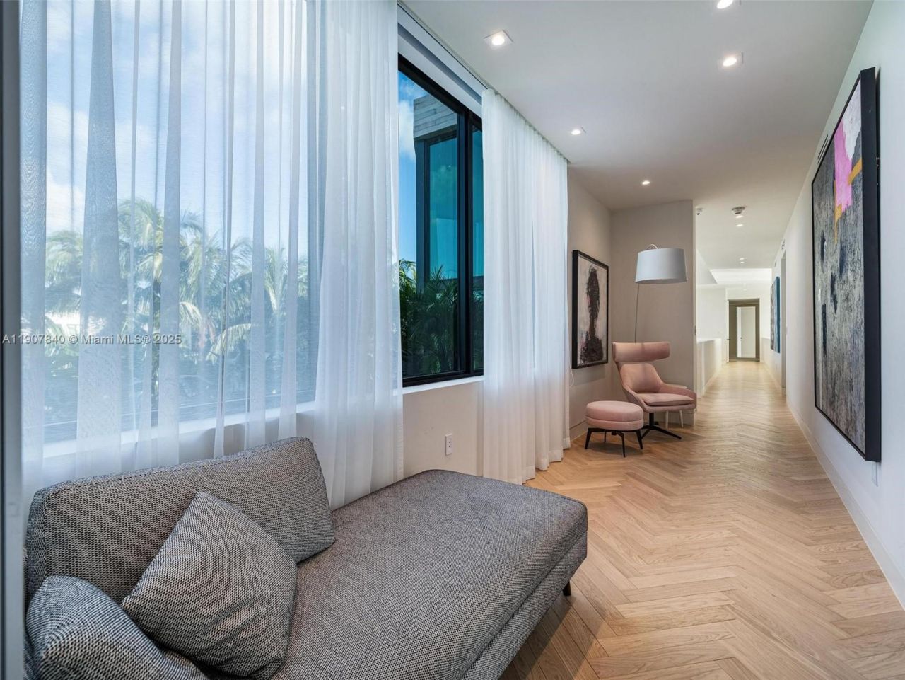 11400 N Bayshore Dr, North Miami, FL 33181 Photo