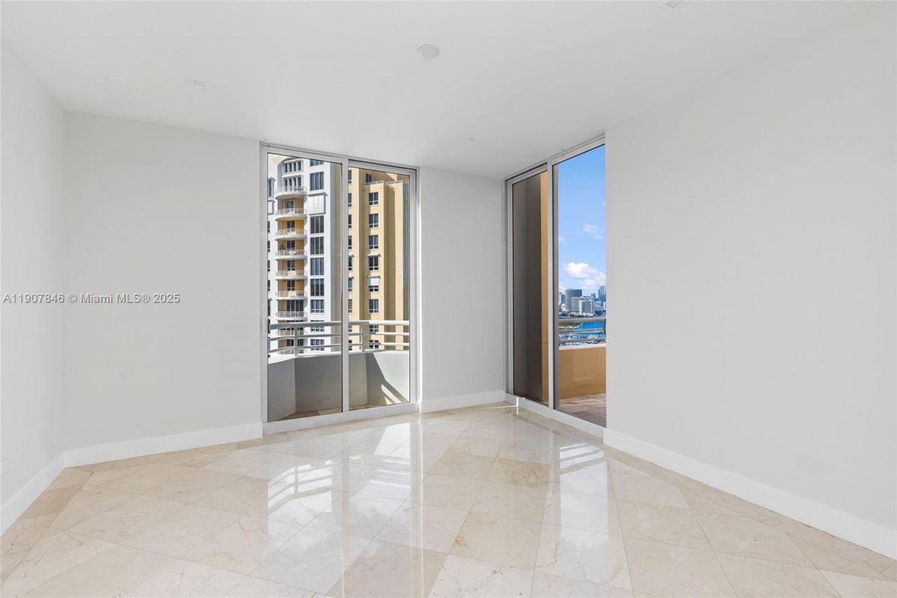 808 Brickell Key Dr, Unit 3901, Miami, FL 33131 Photo