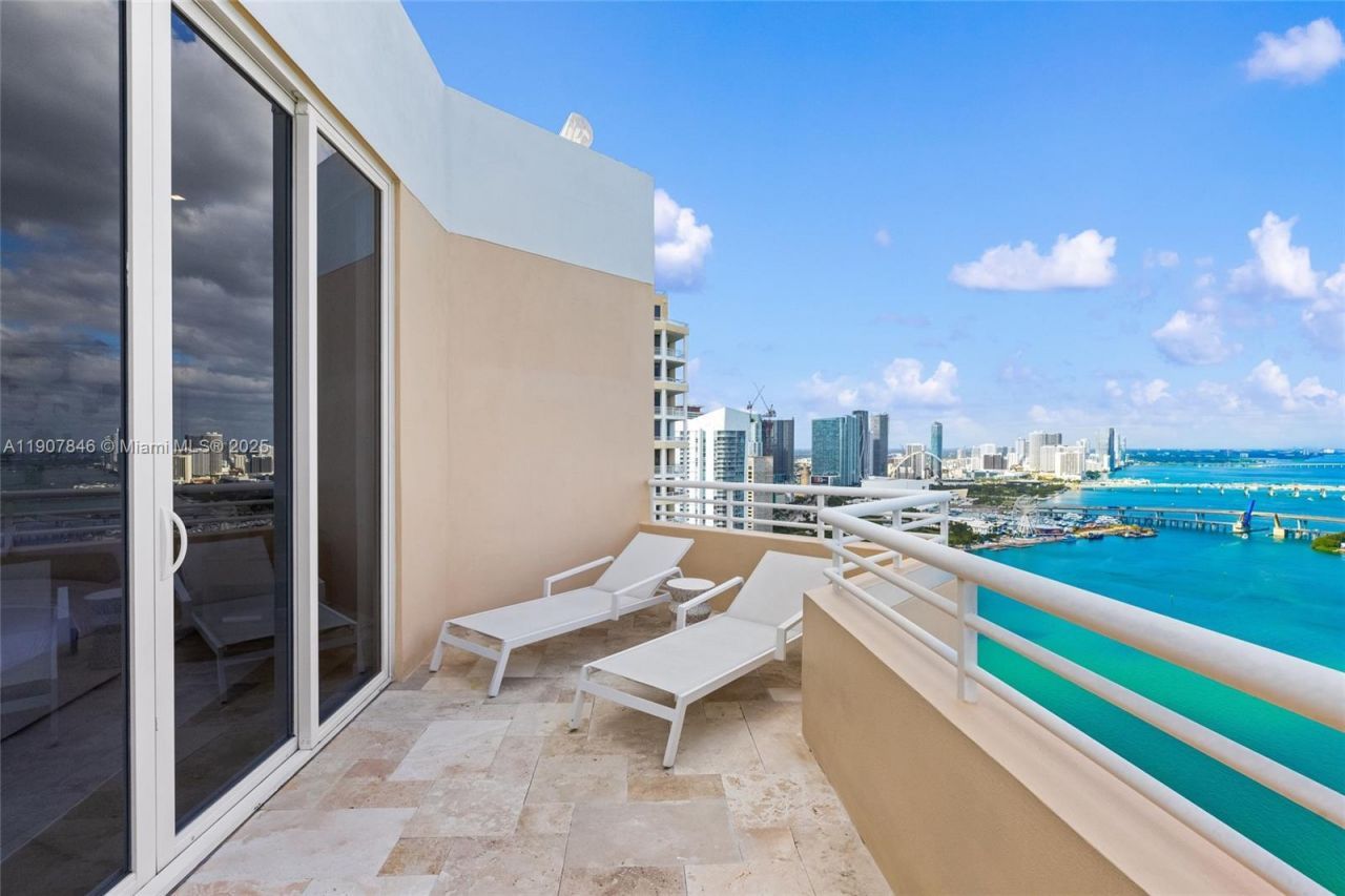808 Brickell Key Dr, Unit 3901, Miami, FL 33131 Photo