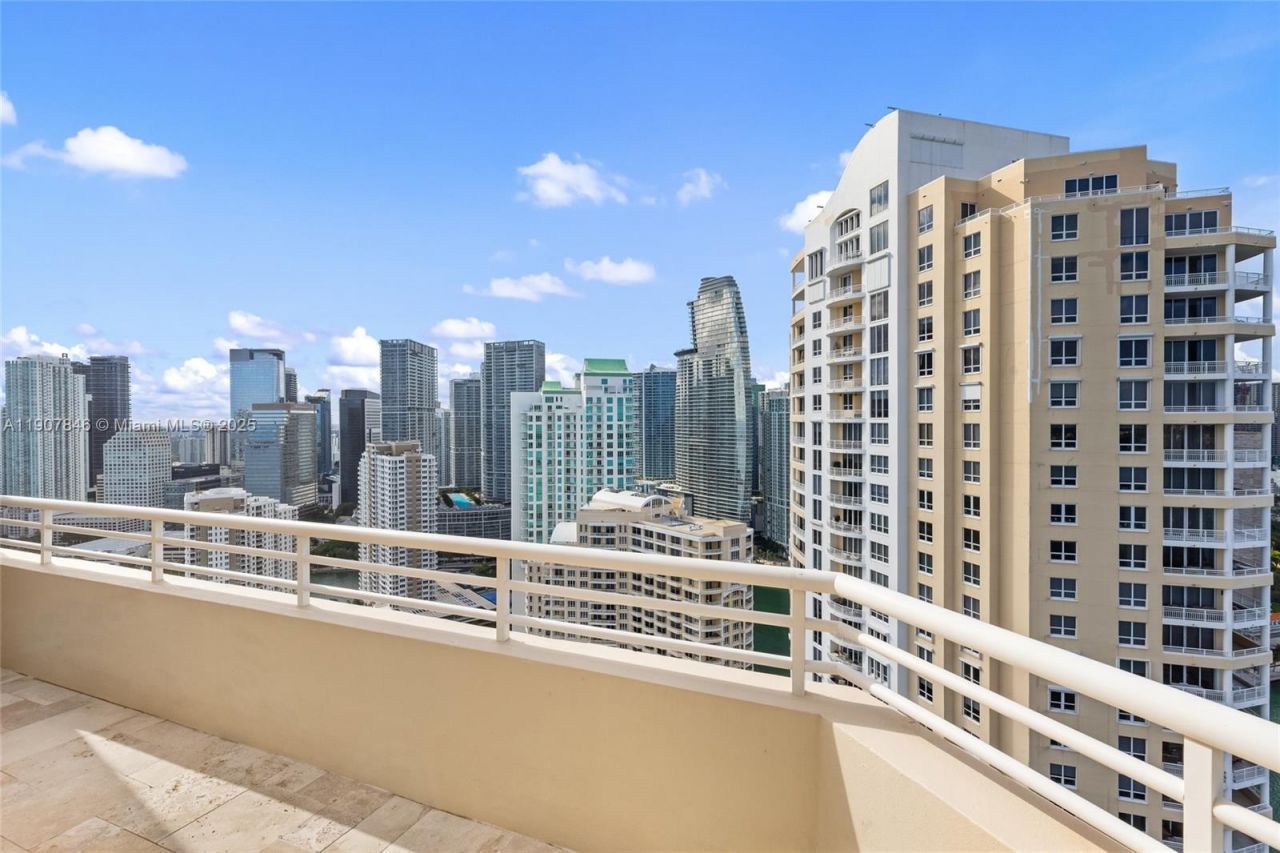 808 Brickell Key Dr, Unit 3901, Miami, FL 33131 Photo