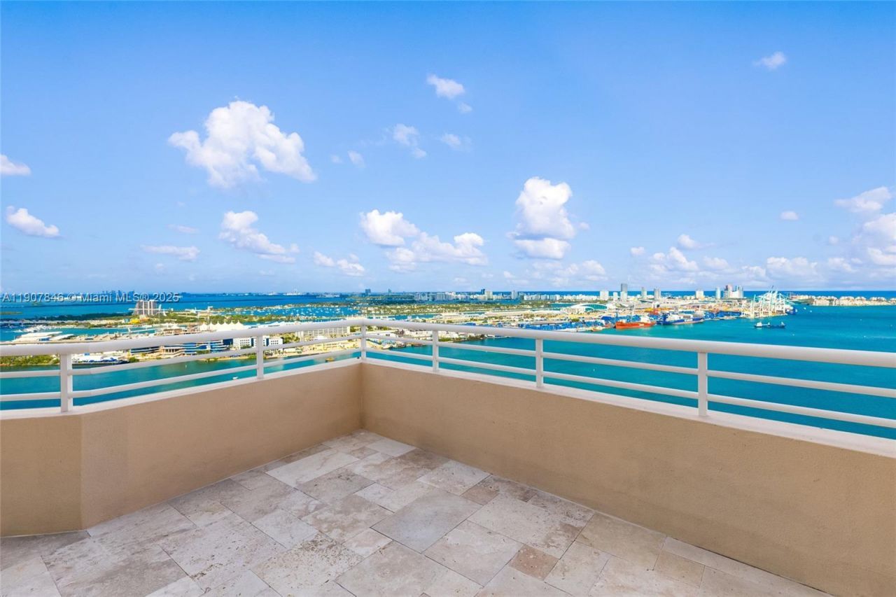 808 Brickell Key Dr, Unit 3901, Miami, FL 33131 Photo