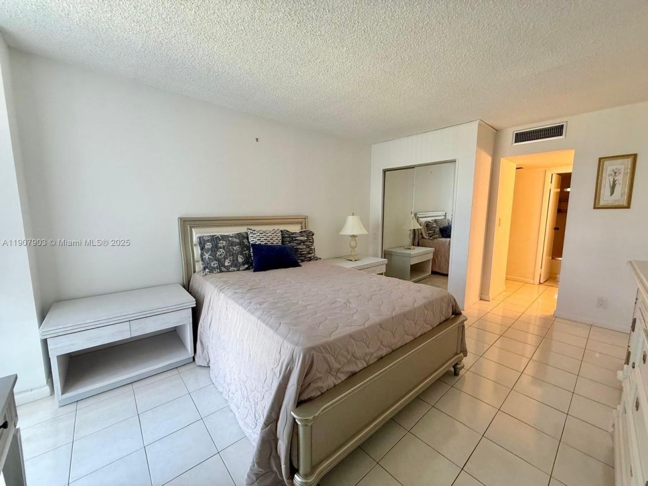 20301 W Country Club Dr, Unit 1421, Aventura, FL 33180 Photo