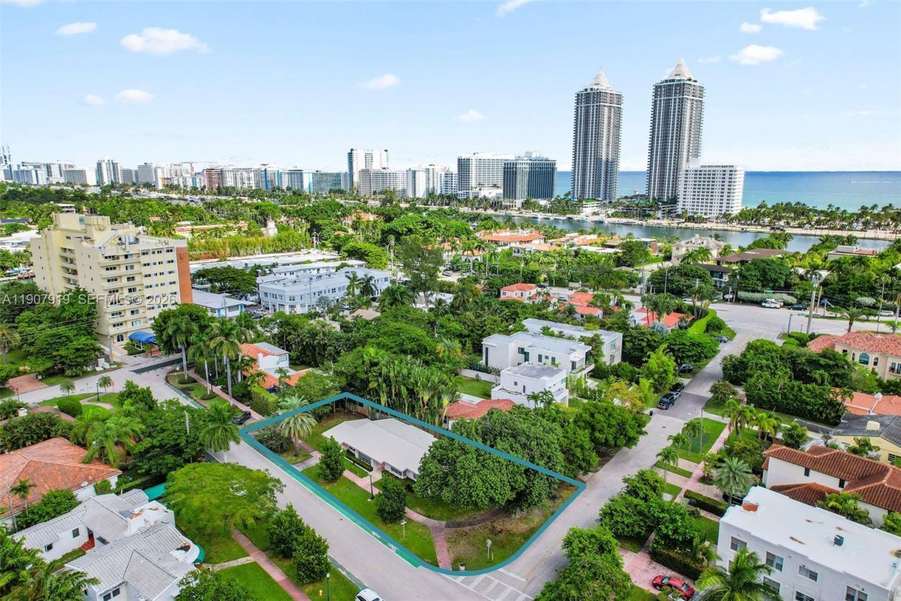 4601 Royal Palm Ave, Miami Beach, FL 33140 Photo