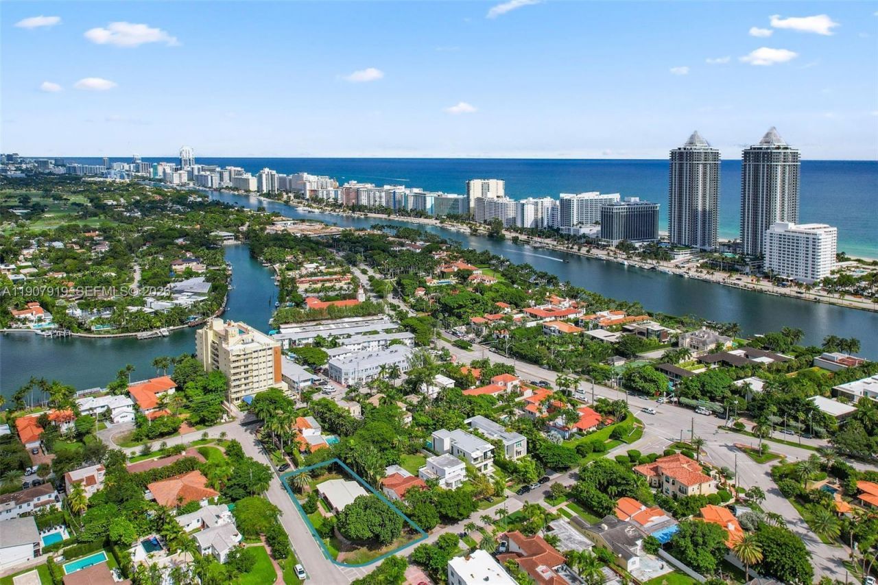 4601 Royal Palm Ave, Miami Beach, FL 33140 Photo