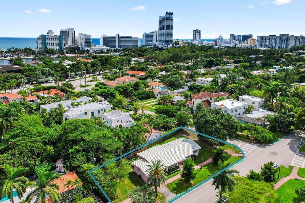 4601 Royal Palm Ave, Miami Beach, FL 33140 Photo