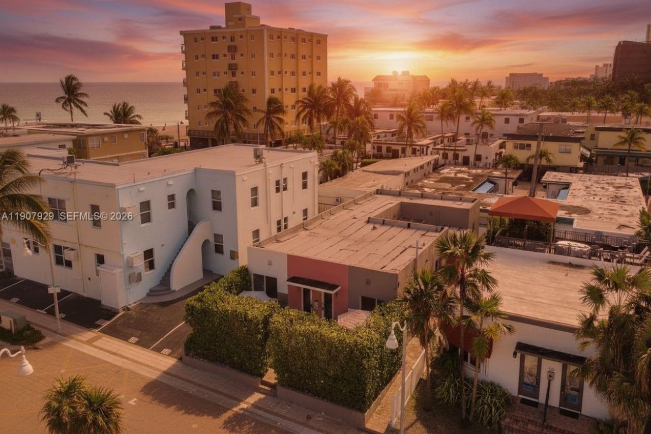 322 Oklahoma St, Hollywood, FL 33019 Photo